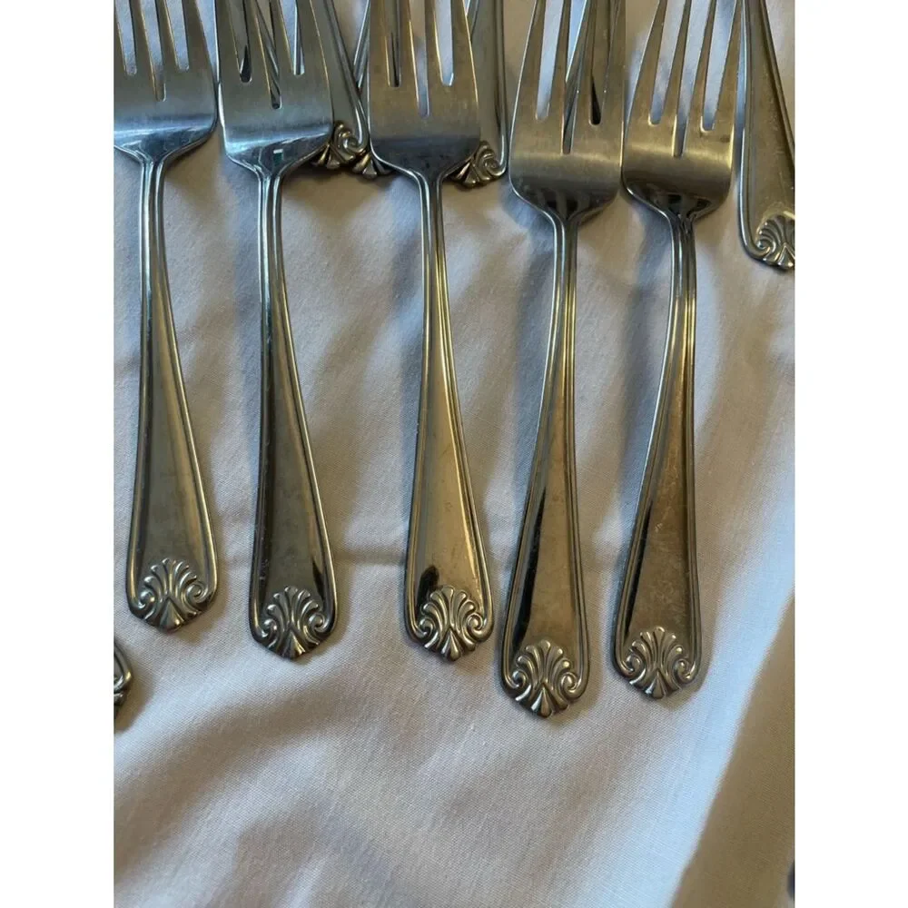Cambridge Stainless SHELL Pattern Flatware Set/Pieces